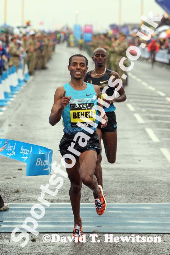 Kenenisa Bekele wins the BUPA Great North Run.